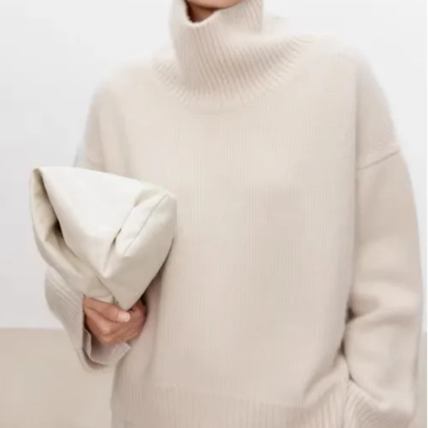 Beatrice | Zopfstrick-Rollkragenpullover