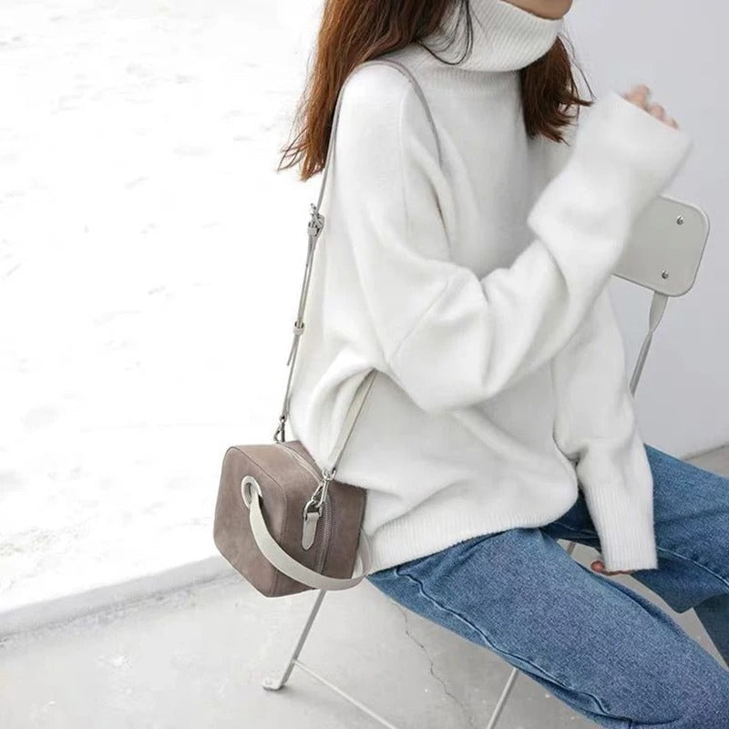 Maude | Weicher Oversize-Rollkragenpullover