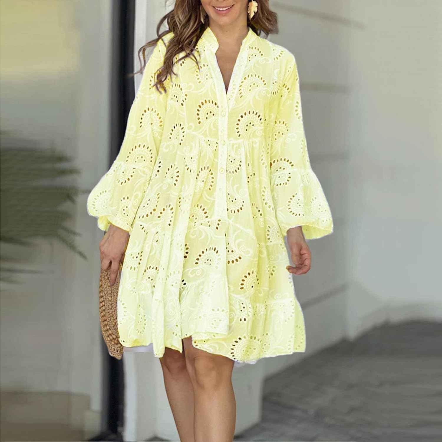 Lydia – Kleid mit Lochstickerei