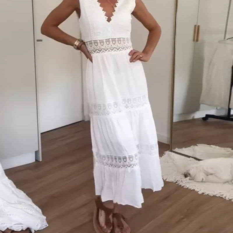 Circe – Trägerkleid mit Spitze und V-Ausschnitt