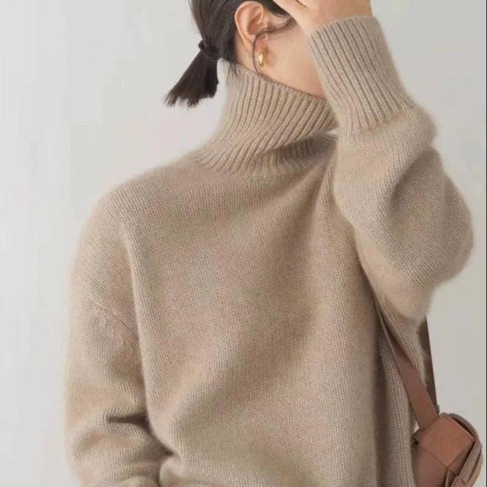 Eleanor | Klassischer Zopfstrick-Rollkragenpullover