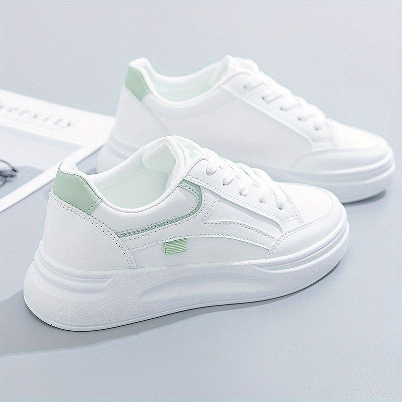 Elegante weiße Sneaker mit leichtem Tragekomfort